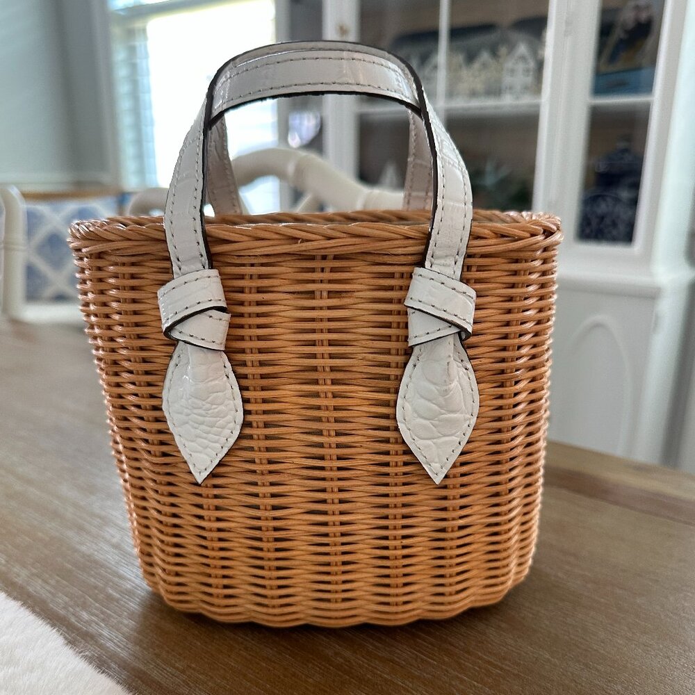 Pamela Munson Bea Bag – Straw/Wicker Summer Handbag